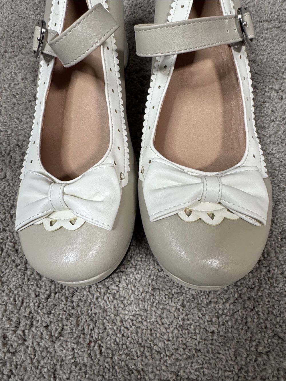 Women’s Chunky Heel Mary Jane Pumps Cute Bow Hearts Round Toe Size 9.5 NEW *READ - Picture 3 of 15